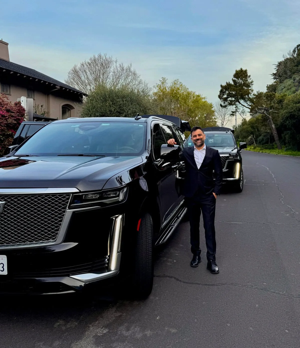 Luxury black car service in San Francisco Bay Area